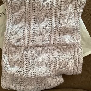 Wonderfully soft Infinity Scarf